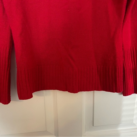 Trina Turk Red Cashmere Sweater Size Medium Ribbed Bottom Crew Neck Soft - Picture 6 of 6